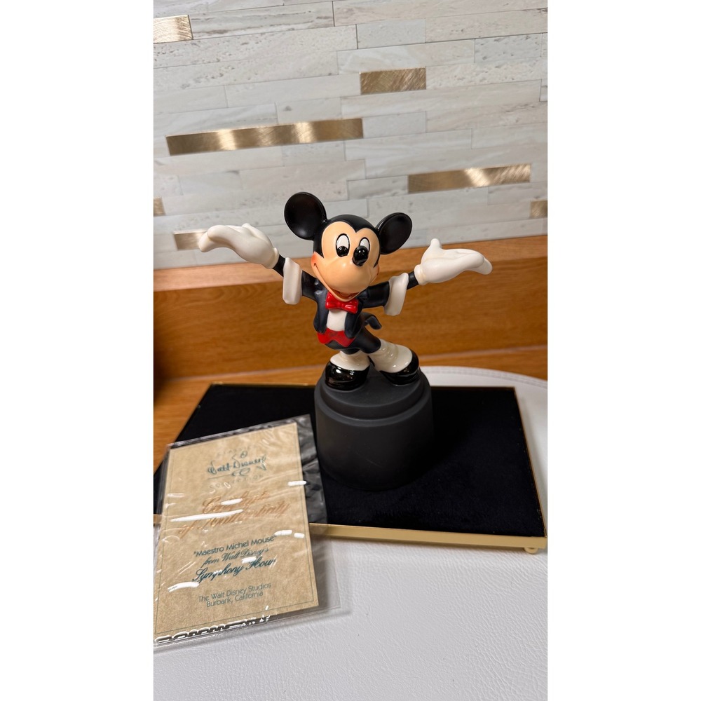 WDCC Maestro Mickey Mouse Symphony Hour Figurine Walt Disney‎ Studios W/COA